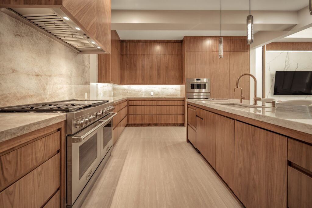 9725 Chestnut Ridge Drive, Isleworth (4 of 7)